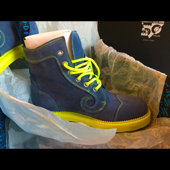 John Fluevog + Anna Shiu Colab - Picture 6 of 9